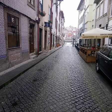 Near River 63 * וילה נובה דה גאיה