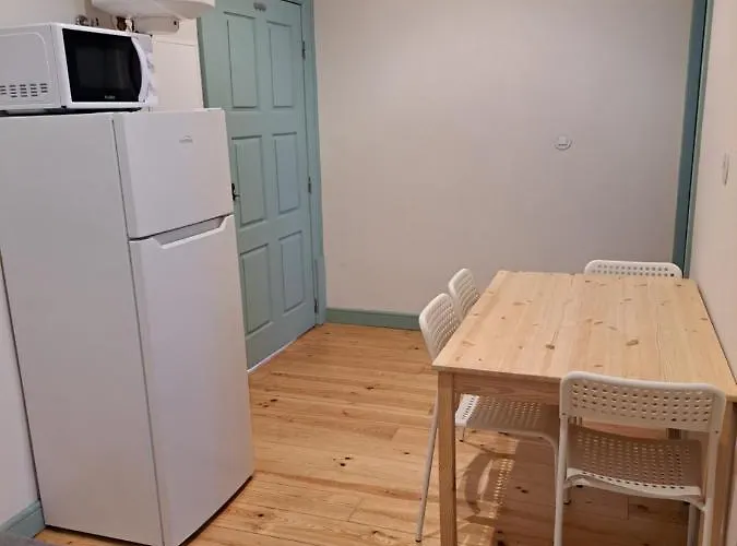 Near River 63 Vila Nova de Gaia